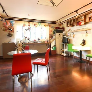 Hostel Comeinn Hongdae - Female Only Seoul